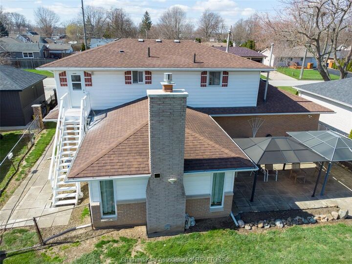 Property Photo: 16 Arthur Drive ON N7M 3Y4