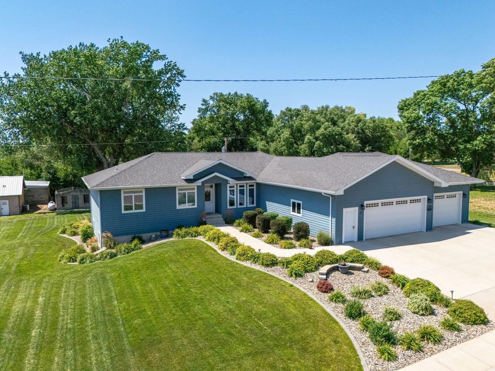 Property Photo: 312 Main St. SD 57329