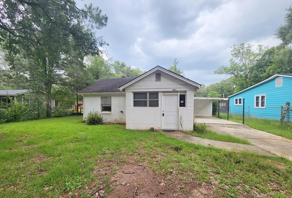 Property Photo: 1410 Gillsepie Drive GA 31707