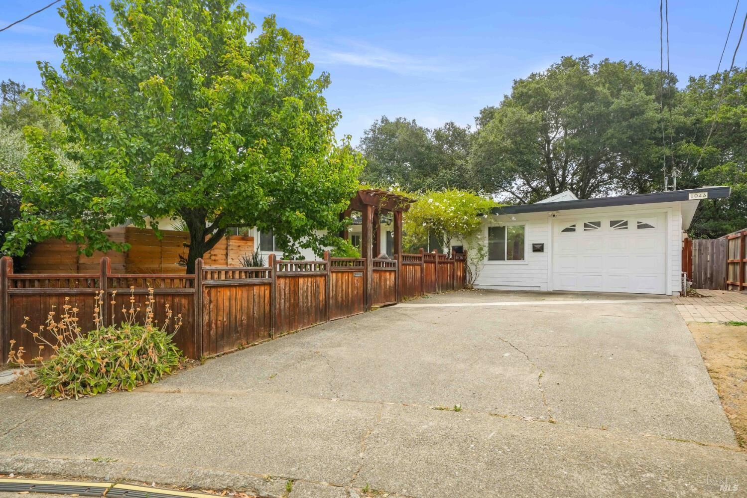 Property Photo: 104 Lobo Vista CA 94947