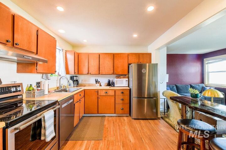 Property Photo:  605 Indian Hills Drive 5  ID 83843 