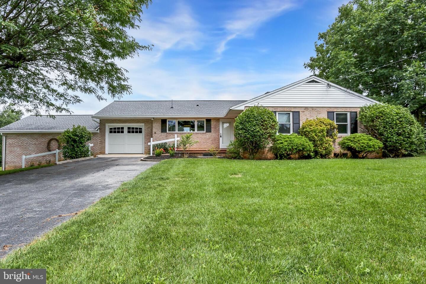 Property Photo:  920 S 80th Street  PA 17111 