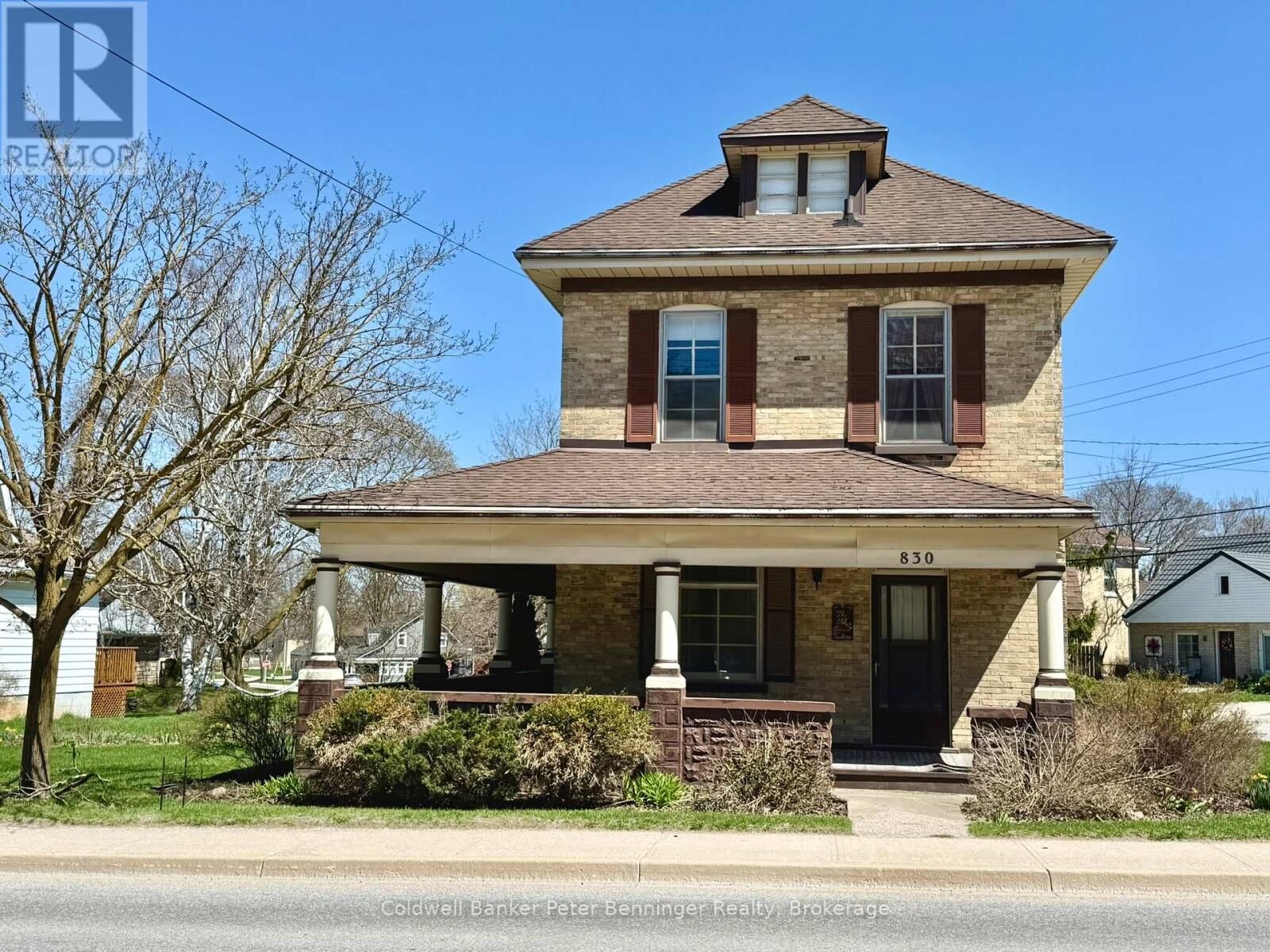 Property Photo:  830 Yonge Street South  ON N0G 2V0 