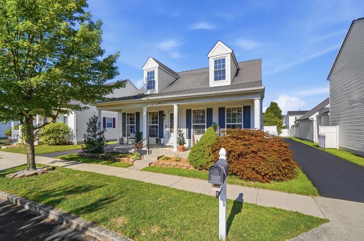 Property Photo: 2349 Hotchkiss Street OH 43123