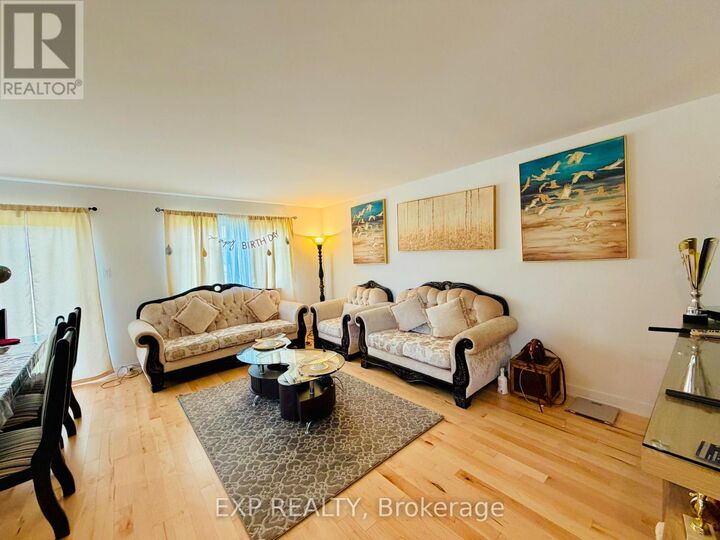 Property Photo: 73 Darquise Street ON K4K 0N8