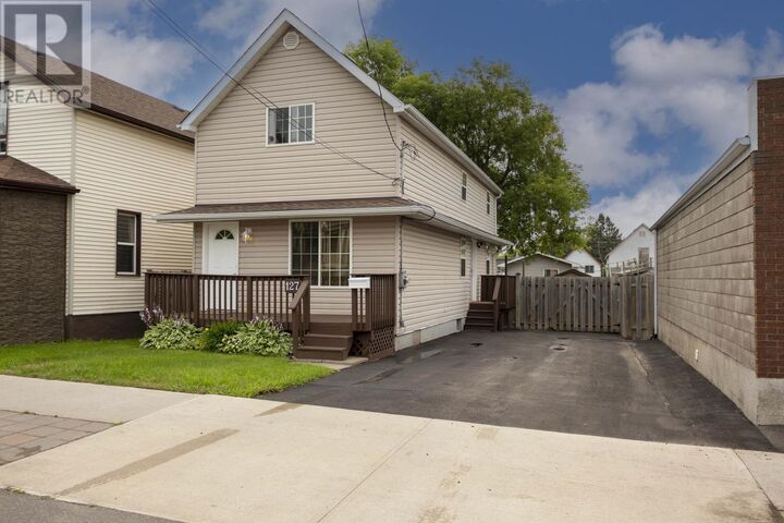 127 Court St S — photo 1