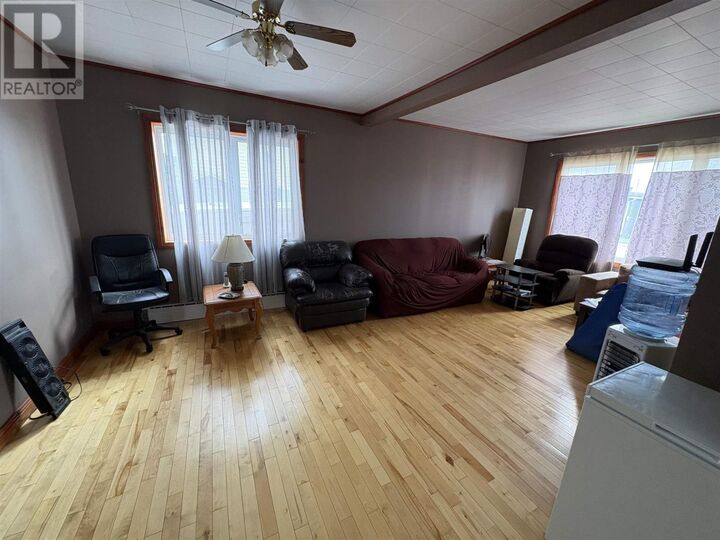 Property Photo:  32 Lansdowne St S  ON P0M 1K0 
