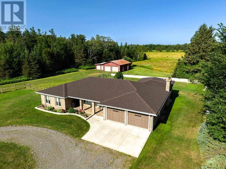 Property Photo: 1435 Airport Rd ON P6A 6K4