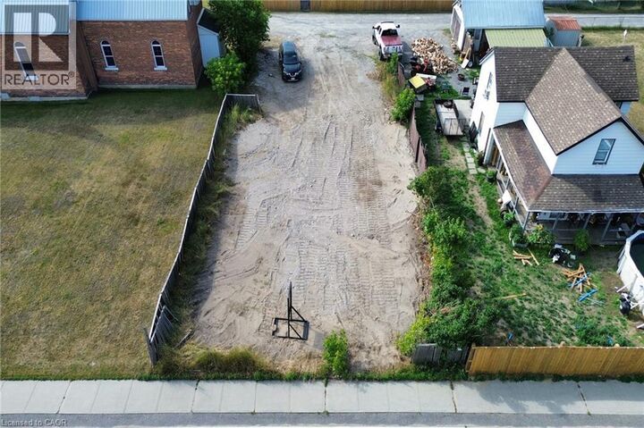 Property Photo:  33 Main Street  ON P0P 2G0 