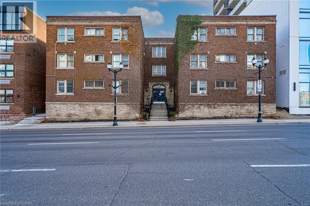 Property Photo: 285 King Street West 10 ON L8P 1B2