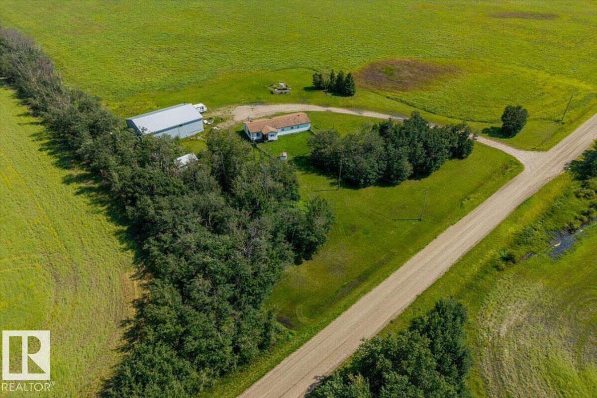 Property Photo: 54115 Range Road 270 AB T8T 1G5