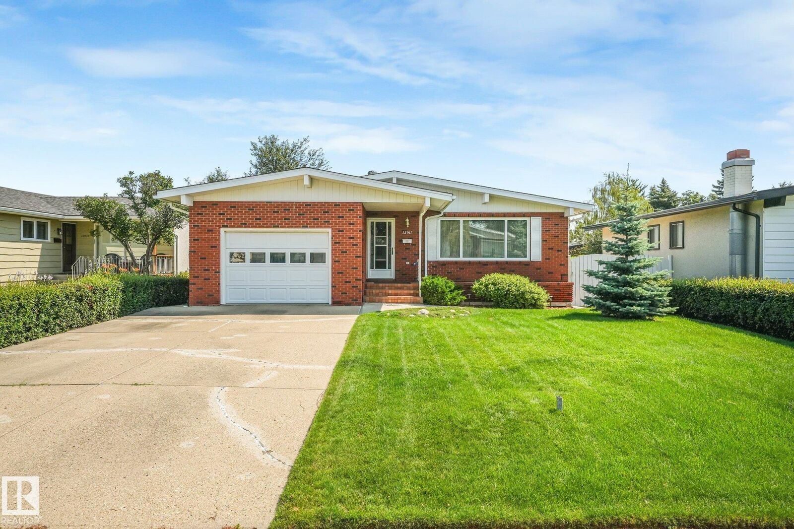 Property Photo: 13911 86 Street NW AB T5E 3C2