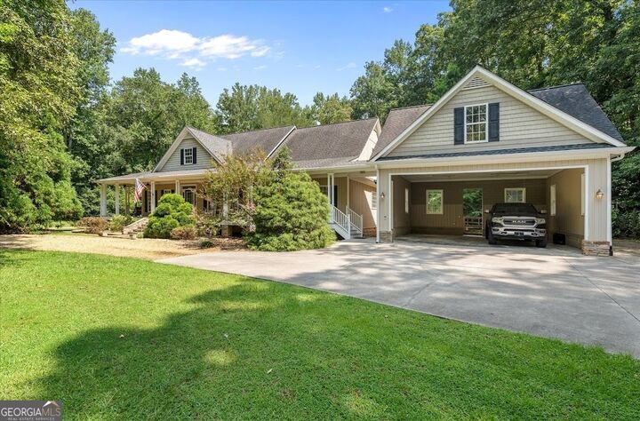 Property Photo:  275 McDonald Road  GA 30176 
