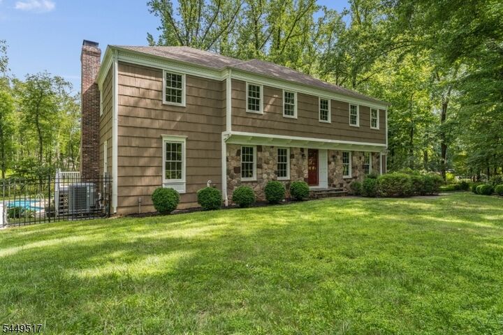 Property Photo:  10 Campbells Brook Rd  NJ 08889 
