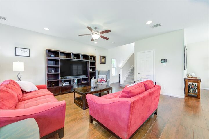 Property Photo: 6314 Cebra Street TX 77091