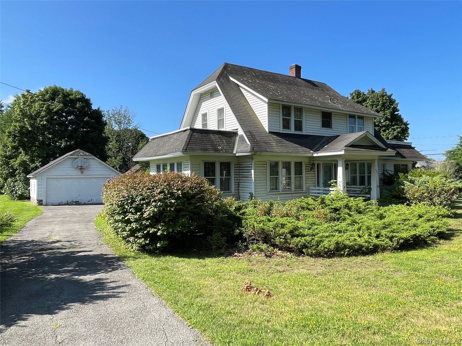 Property Photo: 307 Route 17K NY 12550