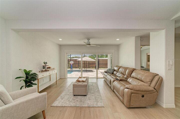 Property Photo:  655 Missouri Road  FL 34293 