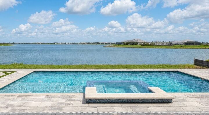 Property Photo:  812 Blue Shell Loop  FL 34240 