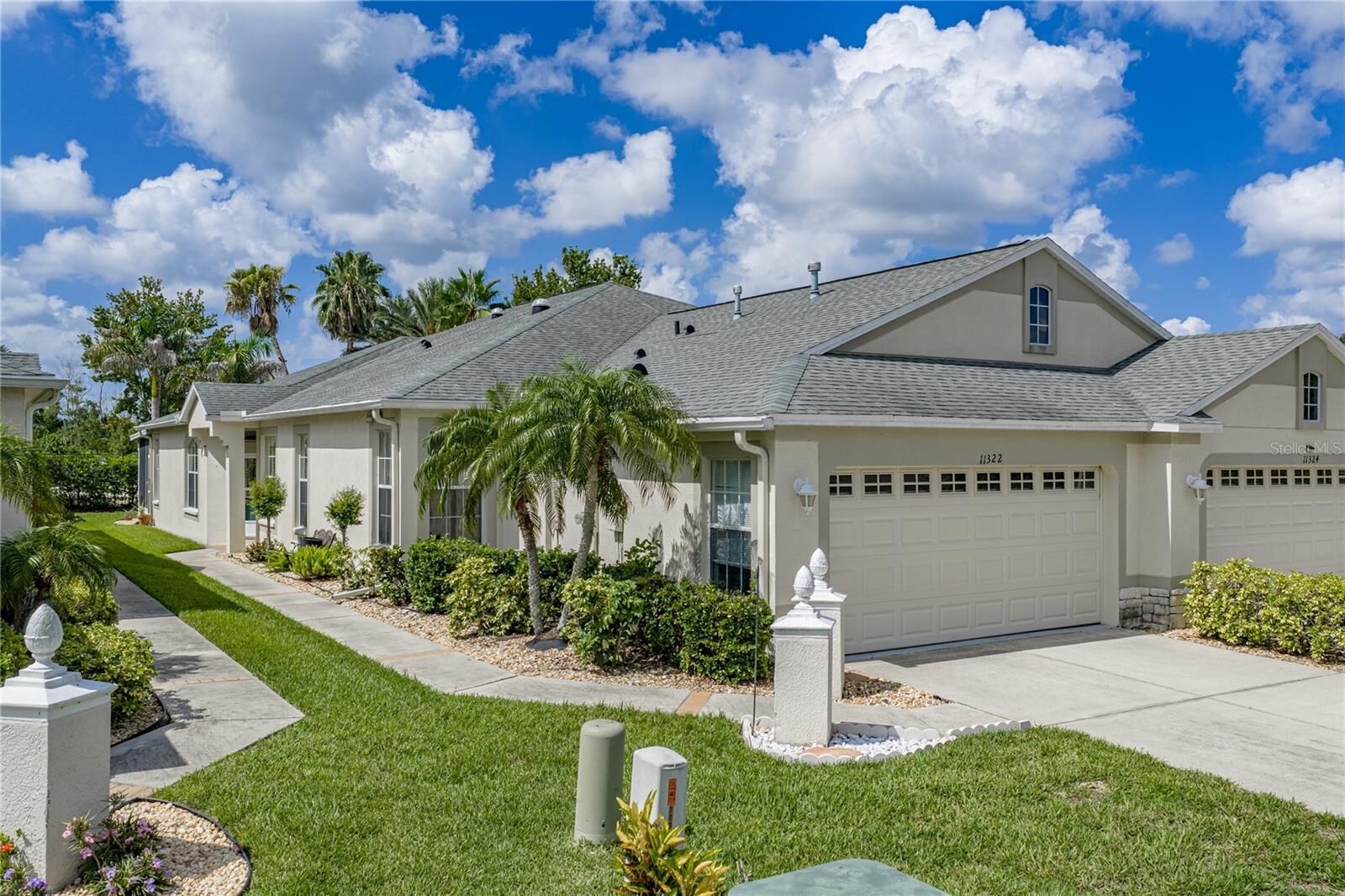 Property Photo:  11322 Cambray Creek Loop  FL 33579 