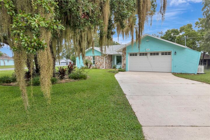 Property Photo: 5325 Abagail Drive FL 34608