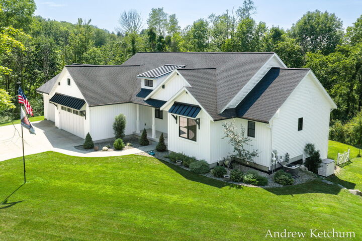 Property Photo:  4664 6th Street  MI 49316 