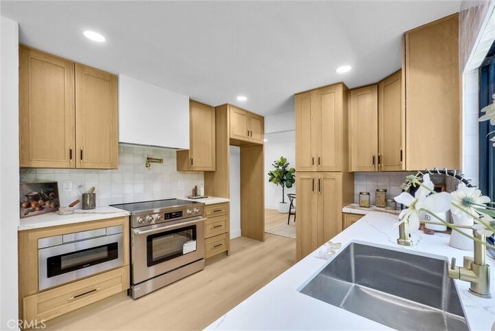 Property Photo: 10091 Edye CA 92646