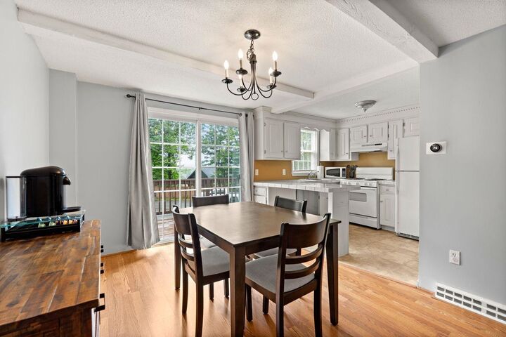 Property Photo:  124 Cannongate Iii Road  NH 03063 