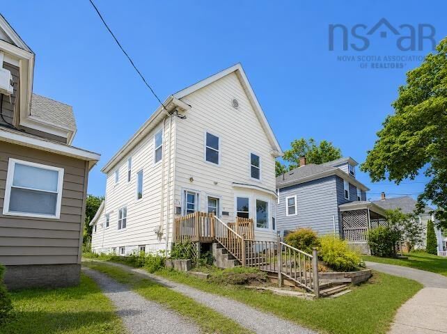 Property Photo:  18/20 Queen Street  NS B1S 2Y9 