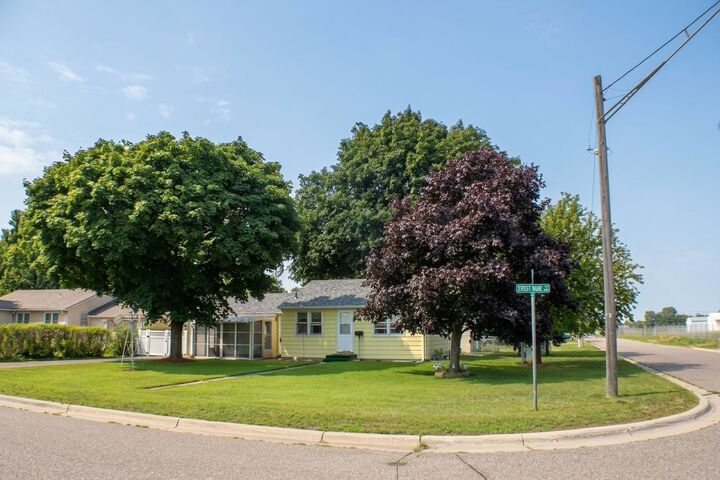 Property Photo: 6300 60th Avenue N MN 55428