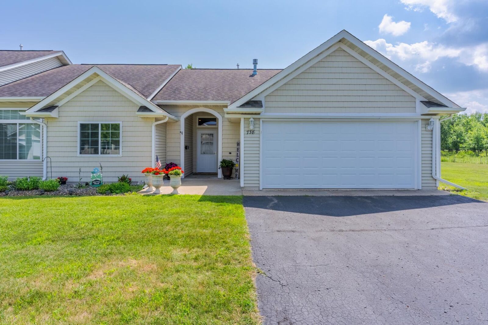 Property Photo:  738 33rd Street NW  MN 56601 