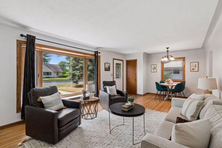 Property Photo: 9235 Queen Avenue S MN 55431