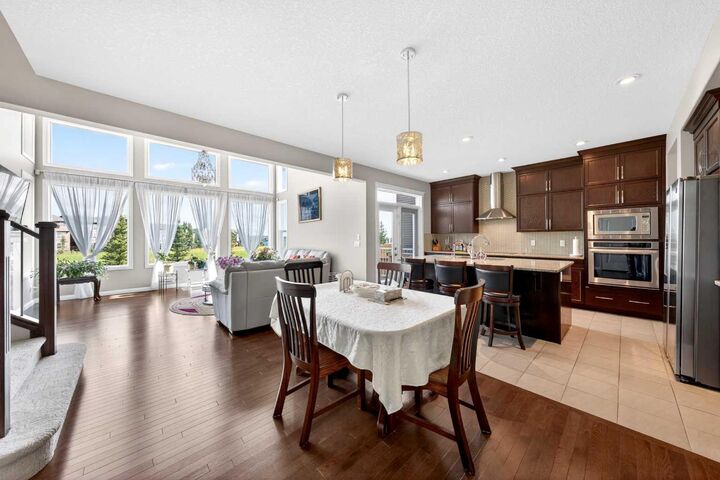 Property Photo:  86 Nolanshire Crescent NW  AB T3R 0P8 