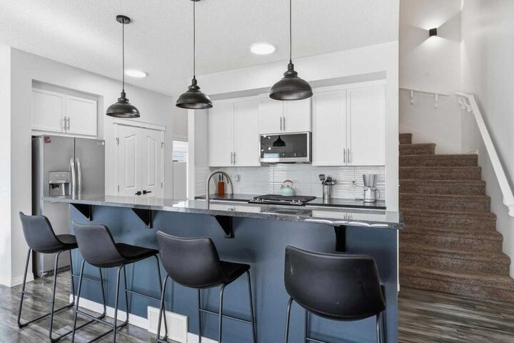 Property Photo: 17 Mahogany Terrace SE AB T3M 0R5