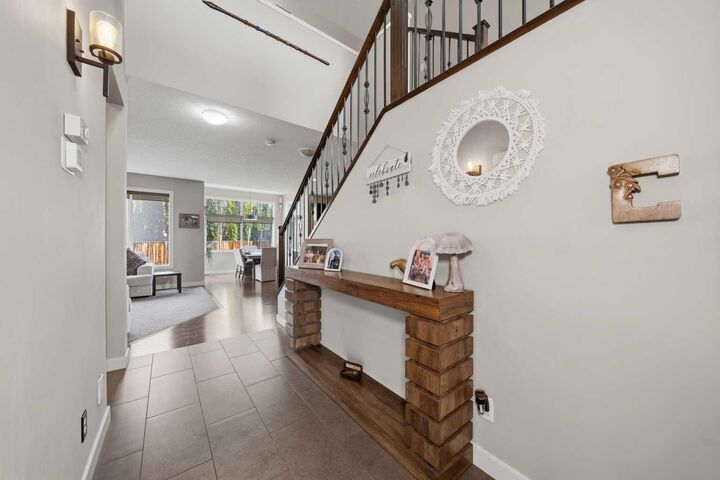 Property Photo:  4 Drake Landing Gate  AB T1S 0E5 