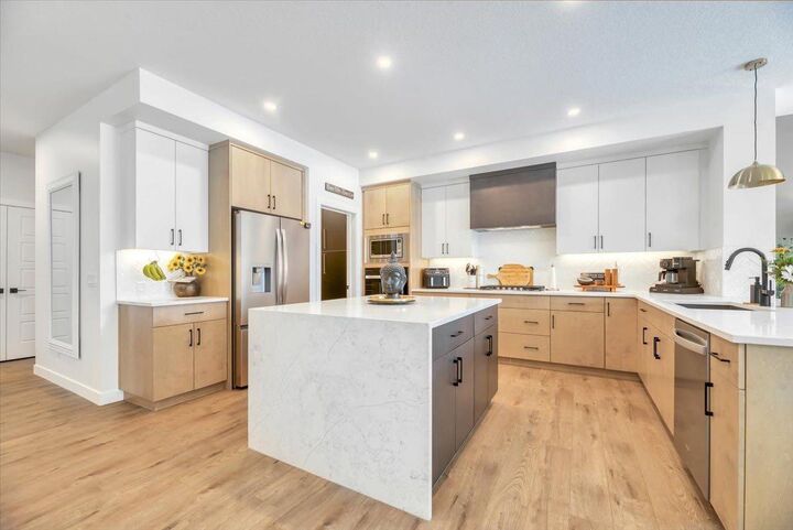 Property Photo: 77 Versant Point SW AB T2Z 0Z5