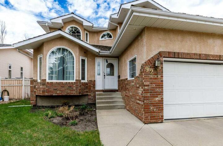 Property Photo:  92 Anquetel Street  AB T4R 2K7 