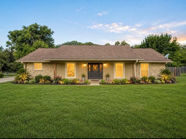 Property Photo: 161 Sunny Lee Ln LA 71446