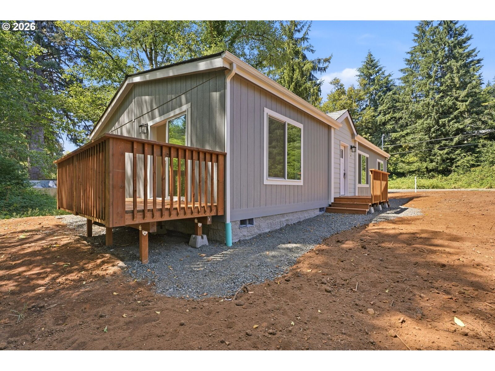 Property Photo: 620 N Wayside Loop OR 97368