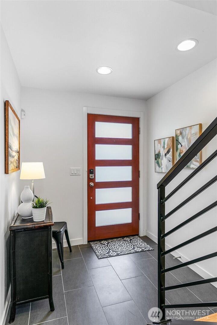 Property Photo: 4221 Evanston Avenue N B WA 98103