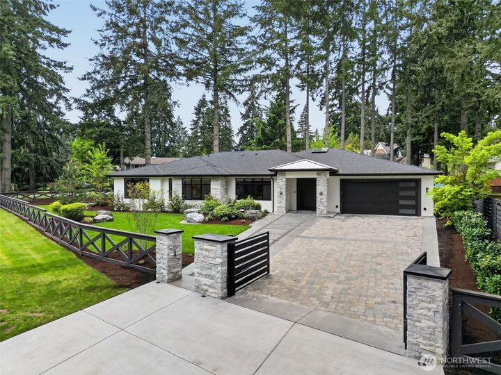 Property Photo: 12608 NE 30th Street WA 98005