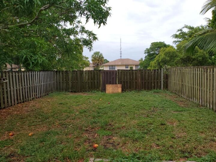 Property Photo:  1242 The 12th Fairway  FL 33414 