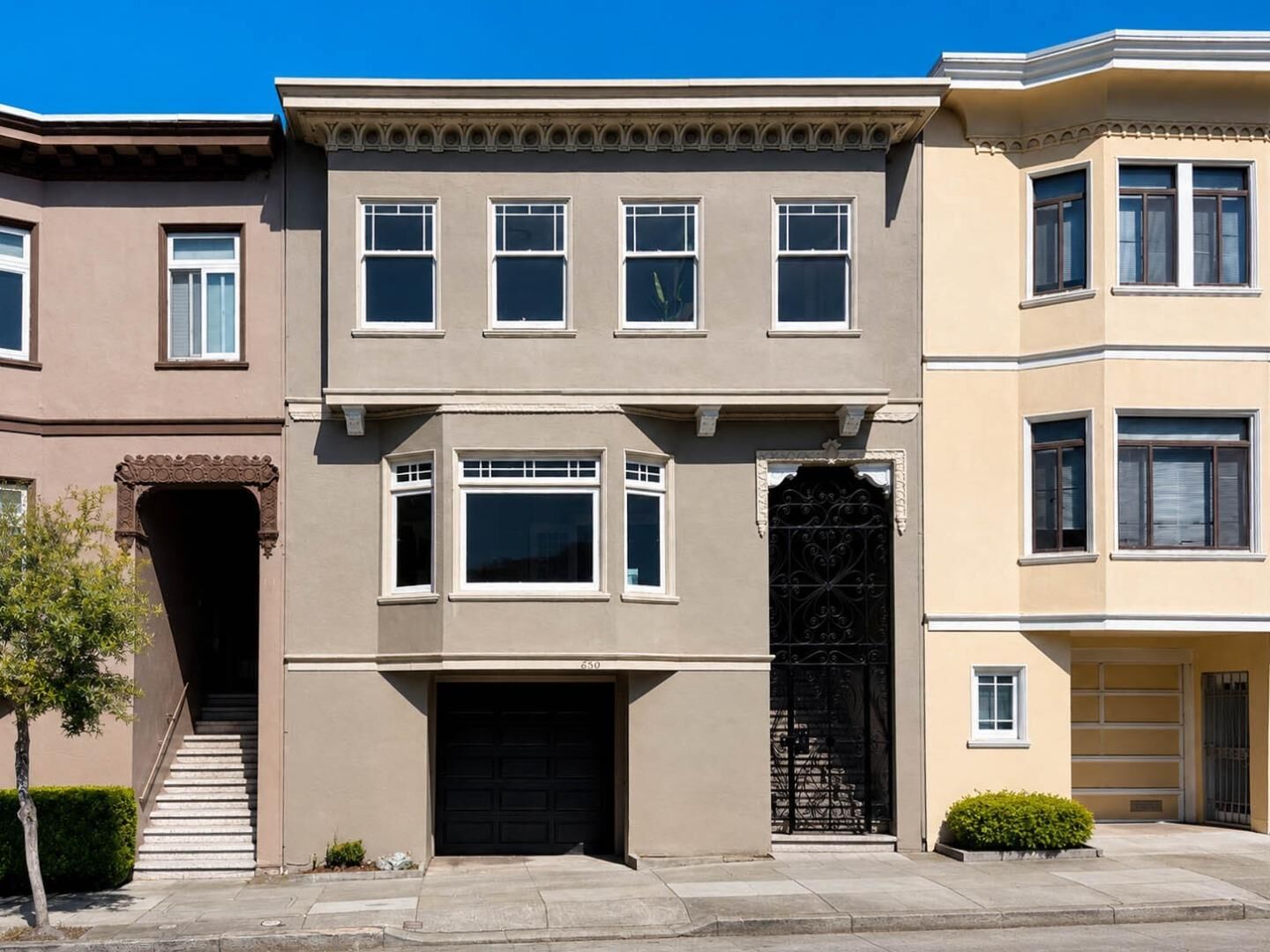 Property Photo:  850 25th Avenue  CA 94121 