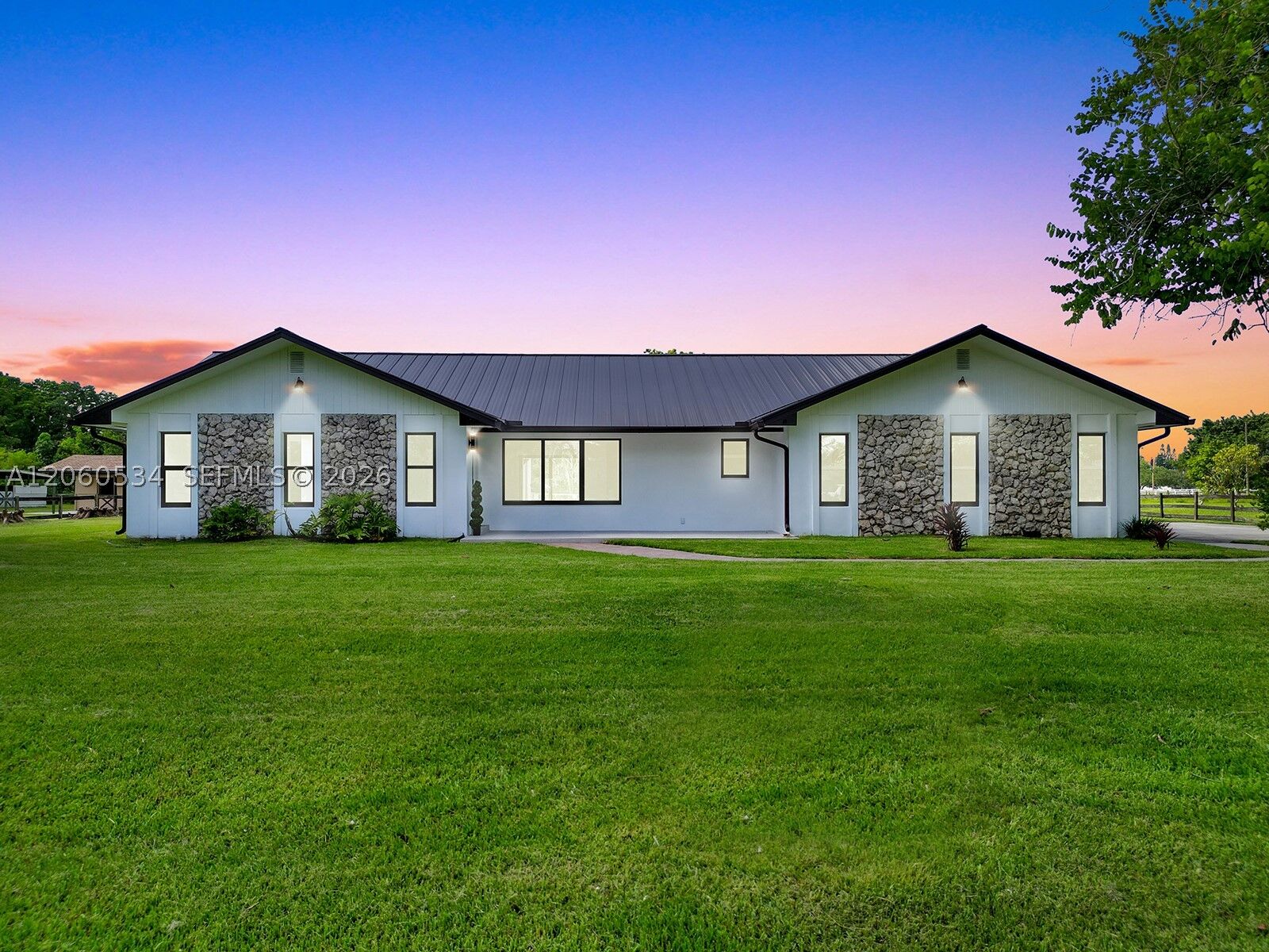 Property Photo: 17680 SW 54th St . FL 33331