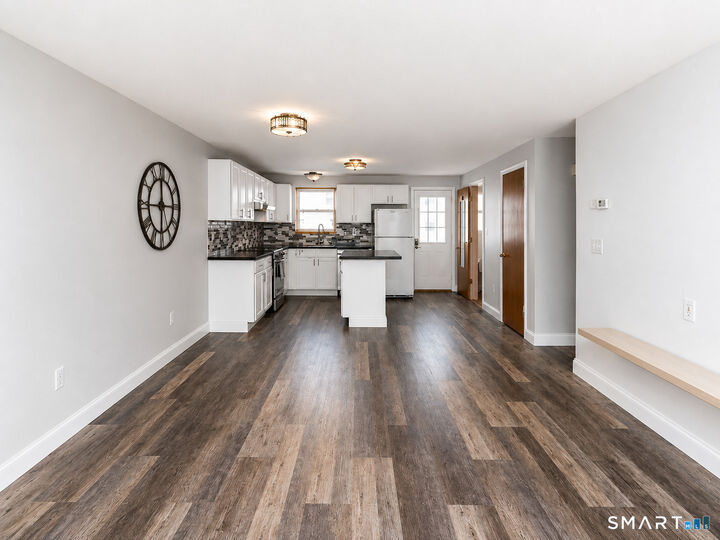 Property Photo: 4 Mulberry Lane 4 CT 06033