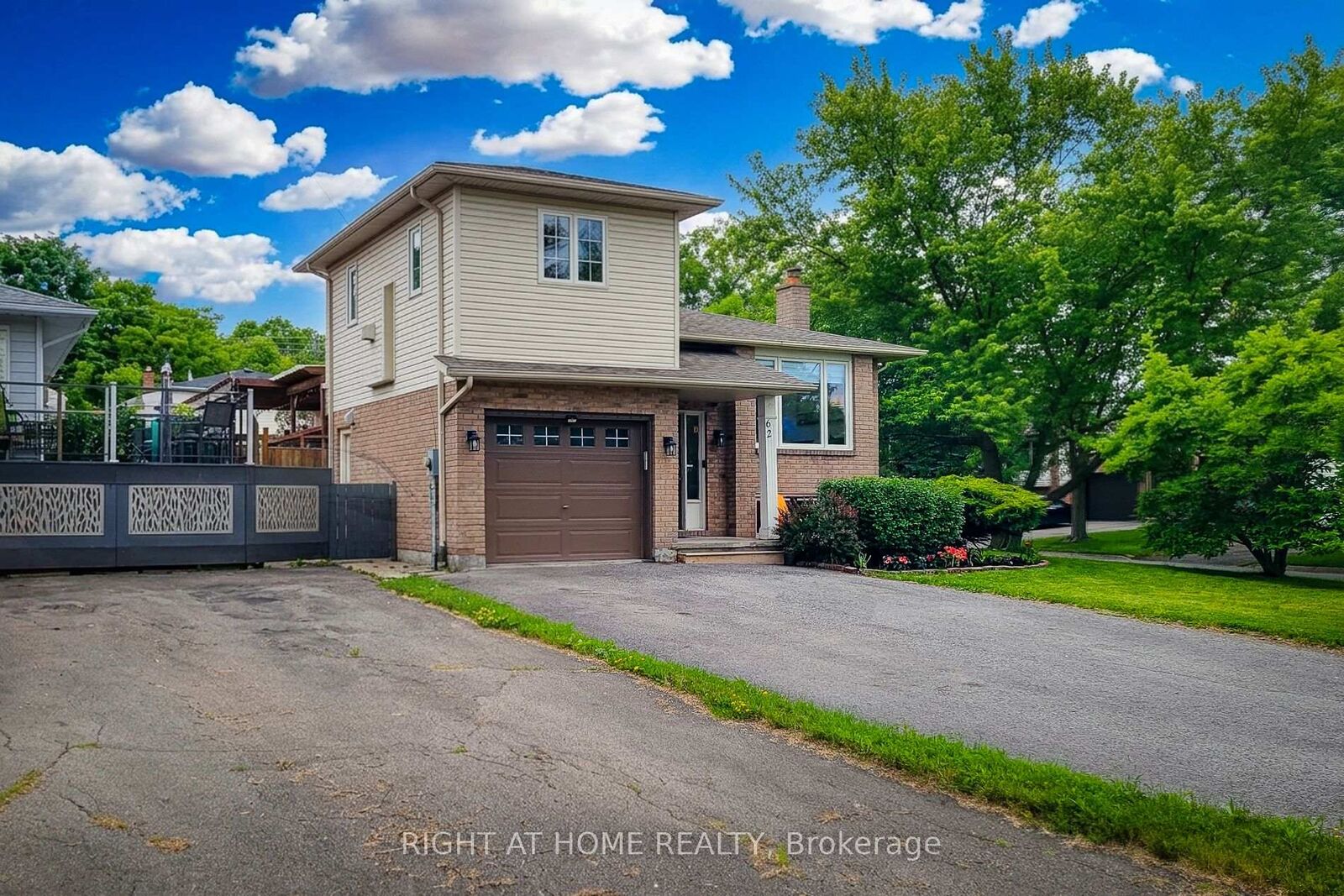 Property Photo: 62 Hazel Street ON L2T 4B7