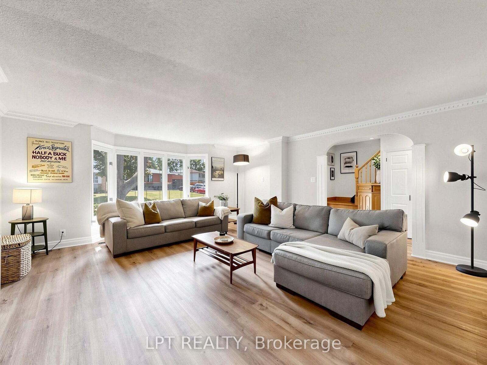 Property Photo: 70 Roberts Crescent ON L6W 1G8