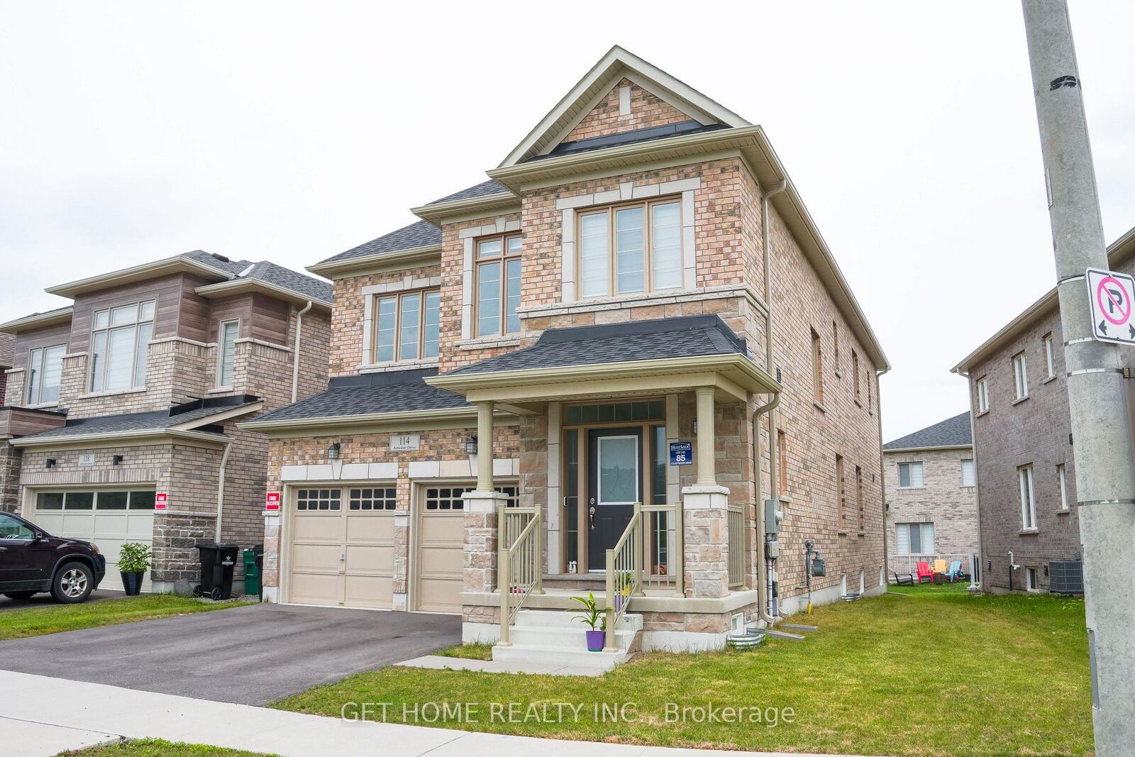 Property Photo: 114 Attwater Drive ON N1T 0G6