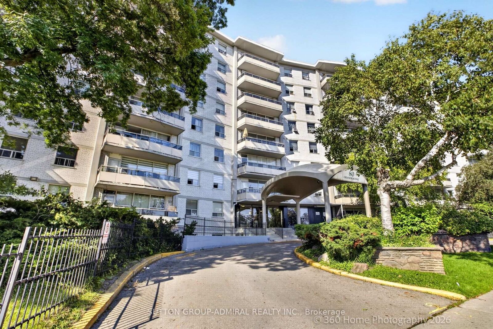Property Photo: 80 Grandravine Drive 202 ON M3J 1B2