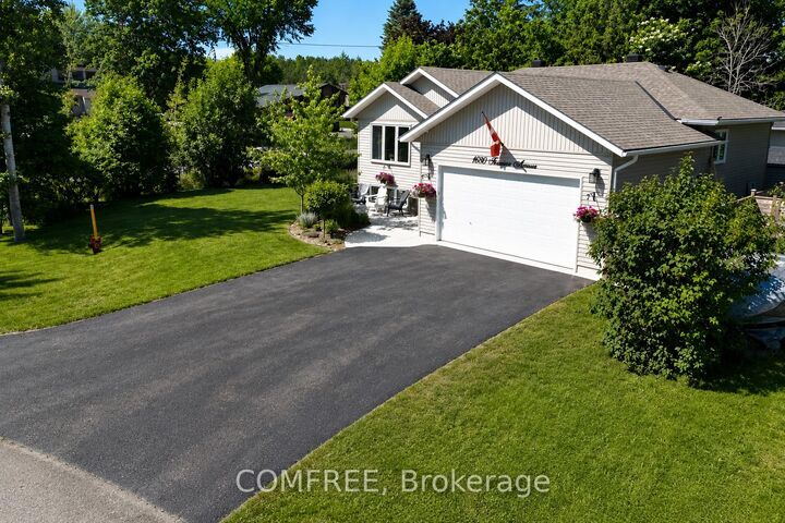 Photo de la propriété:  1680 Timmins Avenue  ON L9S 1S8 
