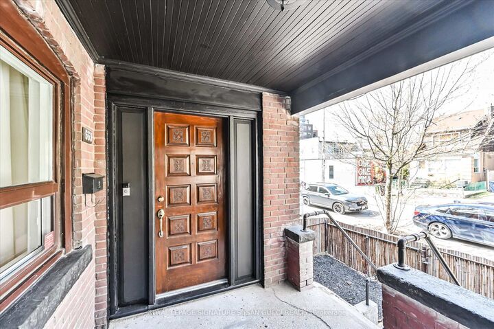 Property Photo:  669 Greenwood Avenue  ON M4J 4B3 